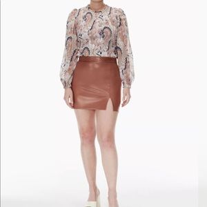 ARITZIA Wilfred mini skirt